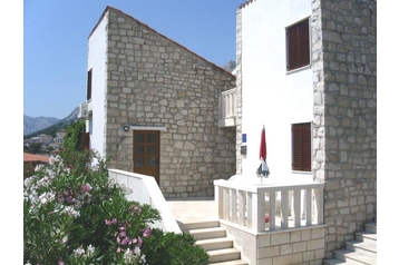 Hrvatska Privát Brela, Eksterijer